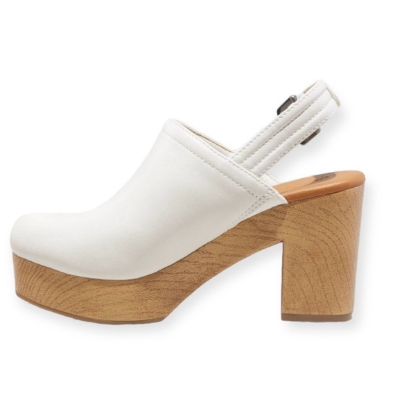 Universal Thread White Watson Memory Foam Heels - Picture 4 of 15